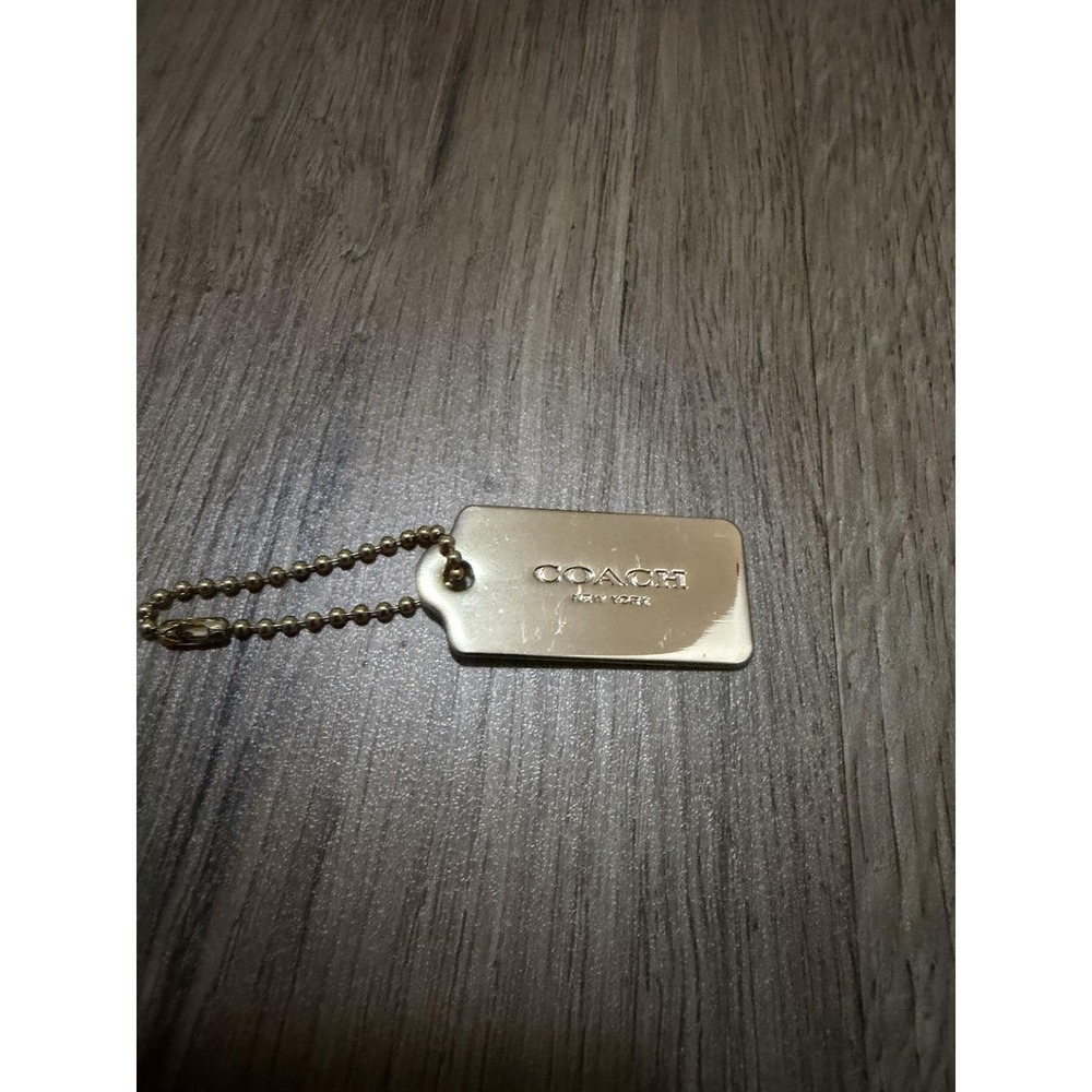 Coach Signature Hearts Key Ring Keychain - Gold